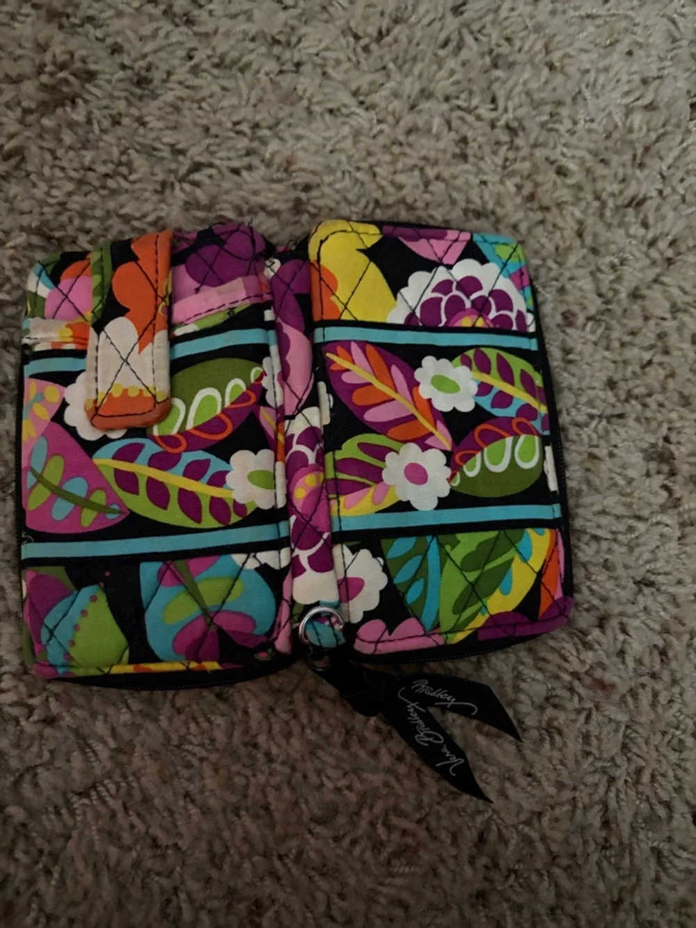Vera Bradley Vibrant Floral Zip-Around Wallet in Multicolor - Picture 7 of 10